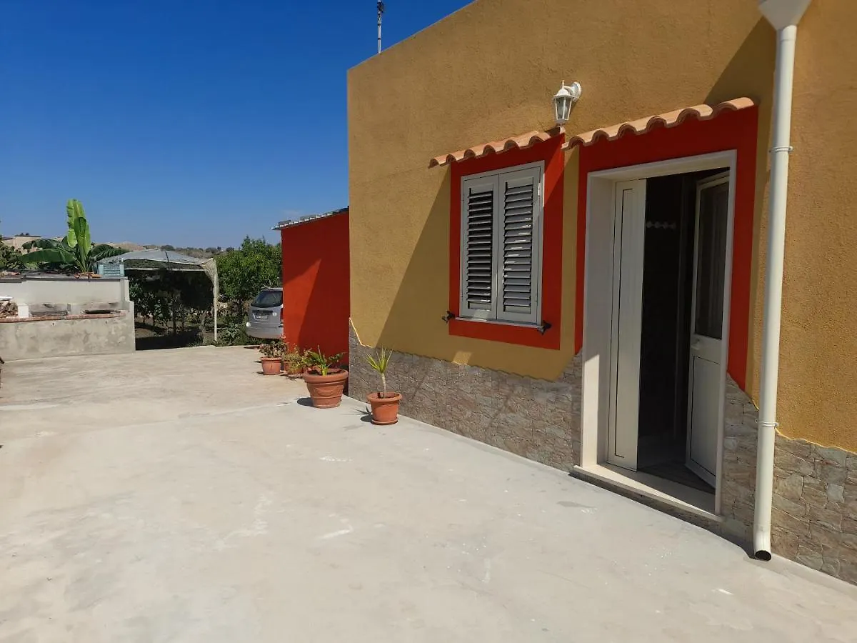 Holiday home Villa Porto Fossa Marzamemi Italy